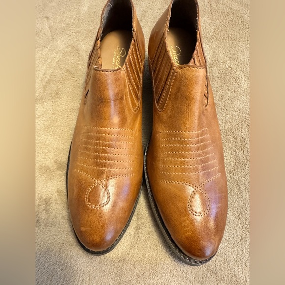 Skechers Women’s Tan Leather slip on bootie - Picture 1 of 6
